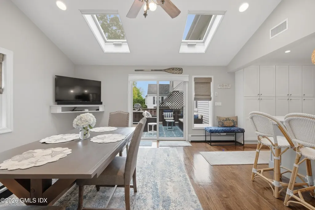 38 Francis Lane Greenwich CT 06831