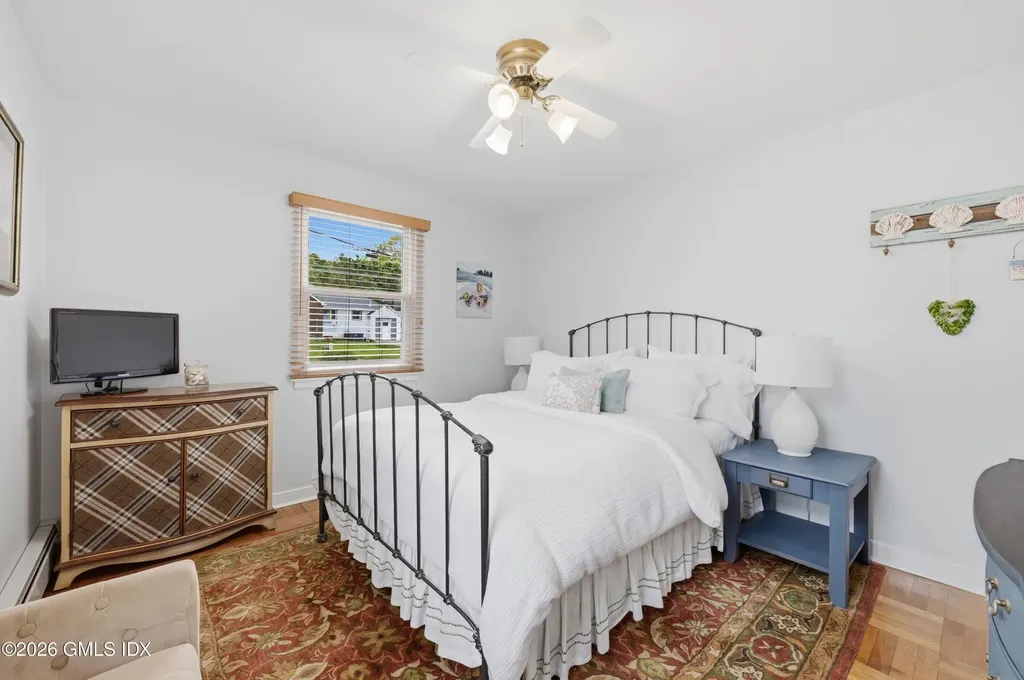 38 Francis Lane Greenwich CT 06831