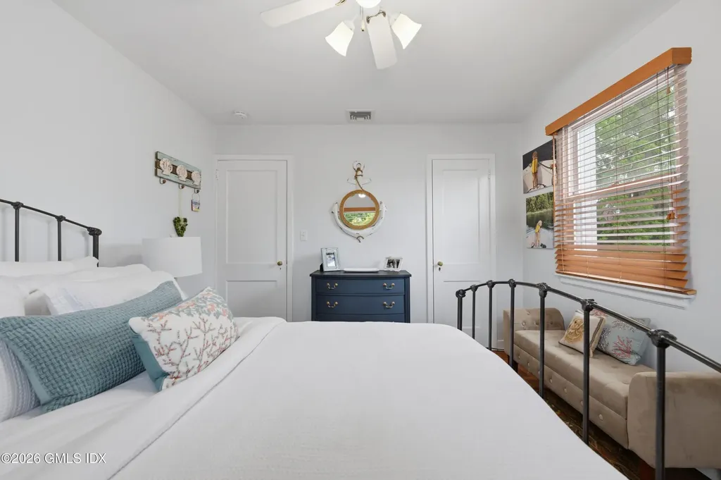 38 Francis Lane Greenwich CT 06831