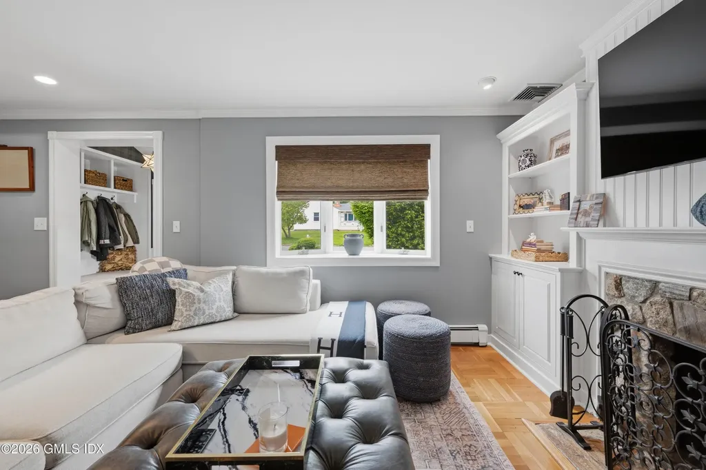 38 Francis Lane Greenwich CT 06831