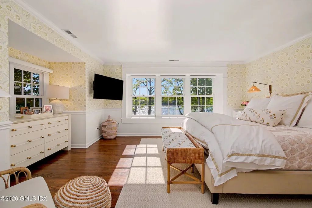 10 Newton Street Riverside CT 06878