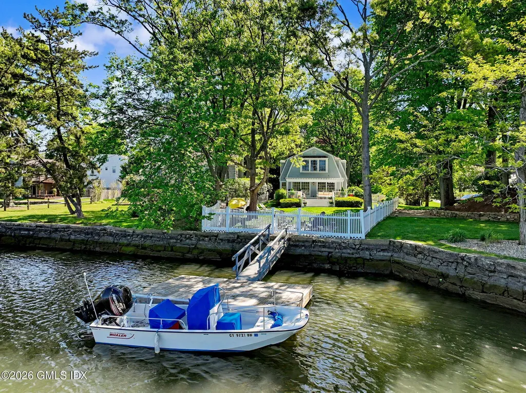 10 Newton Street Riverside CT 06878