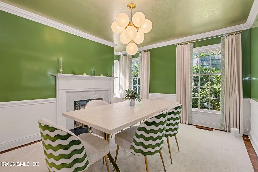 10 Newton Street Riverside CT 06878