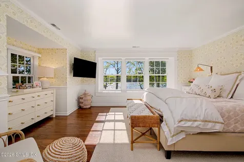 10 Newton Street Riverside CT 06878