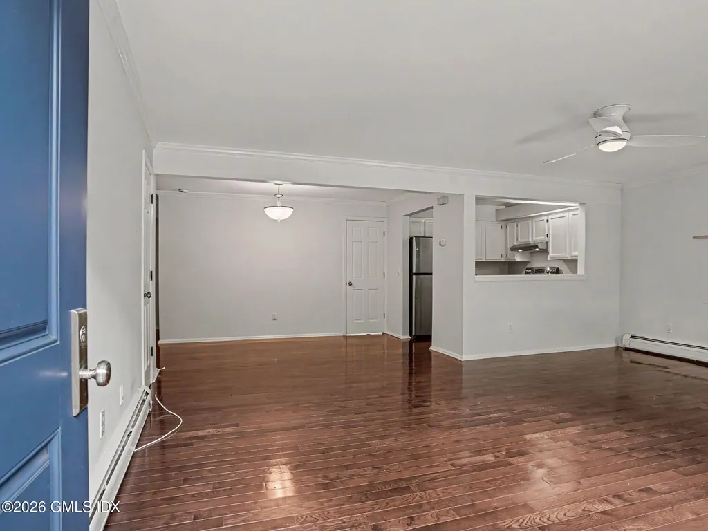 1465 E Putnam Avenue Old Greenwich CT 06870
