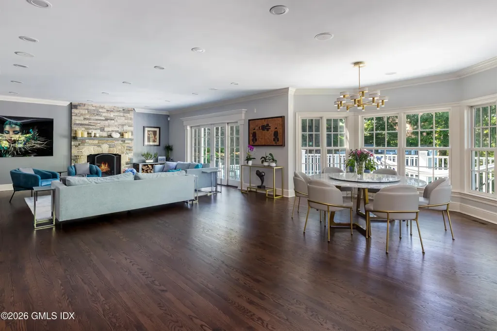 20 Oak Street Greenwich CT 06831
