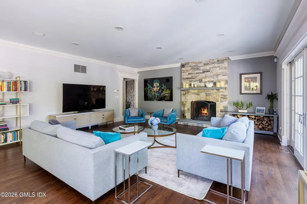 20 Oak Street Greenwich CT 06831