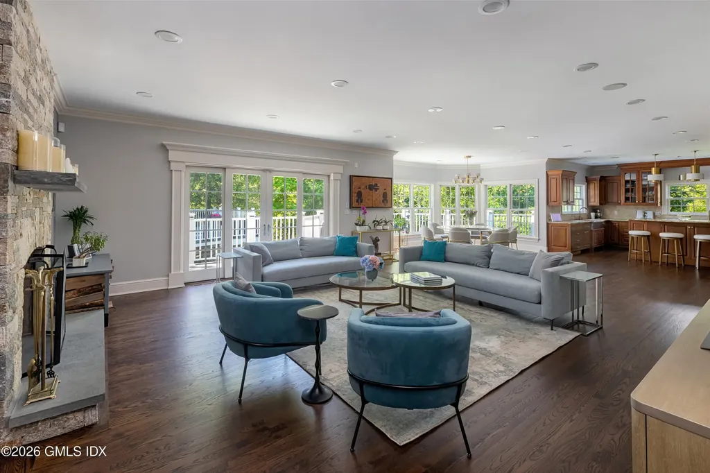 20 Oak Street Greenwich CT 06831