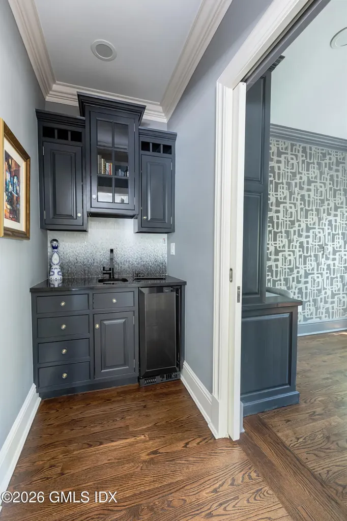 20 Oak Street Greenwich CT 06831