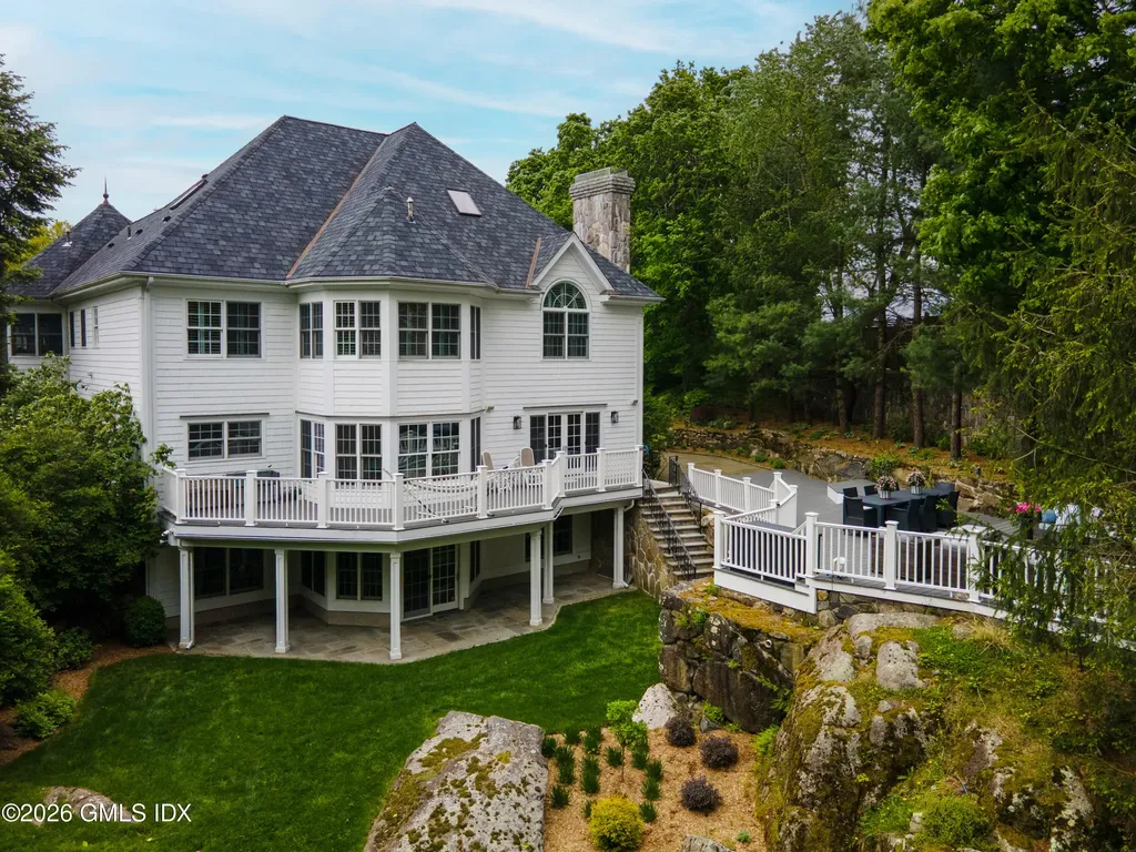 20 Oak Street Greenwich CT 06831