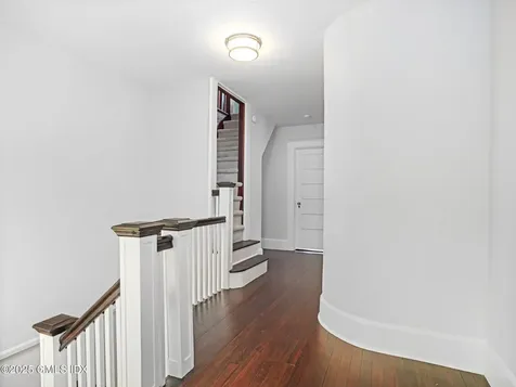 60 Lockwood Avenue Old Greenwich CT 06870