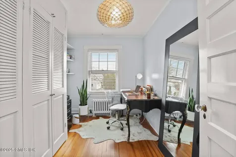 60 Lockwood Avenue Old Greenwich CT 06870