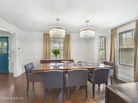 60 Lockwood Avenue Old Greenwich CT 06870