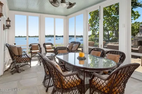 108 Cedar Cliff Road Riverside CT 06878