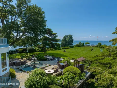 108 Cedar Cliff Road Riverside CT 06878