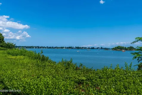 108 Cedar Cliff Road Riverside CT 06878