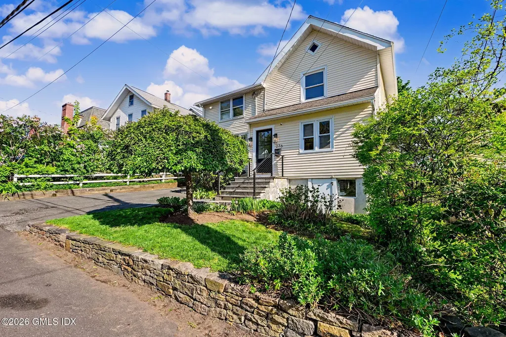 276 Bruce Park Avenue Greenwich CT 06830