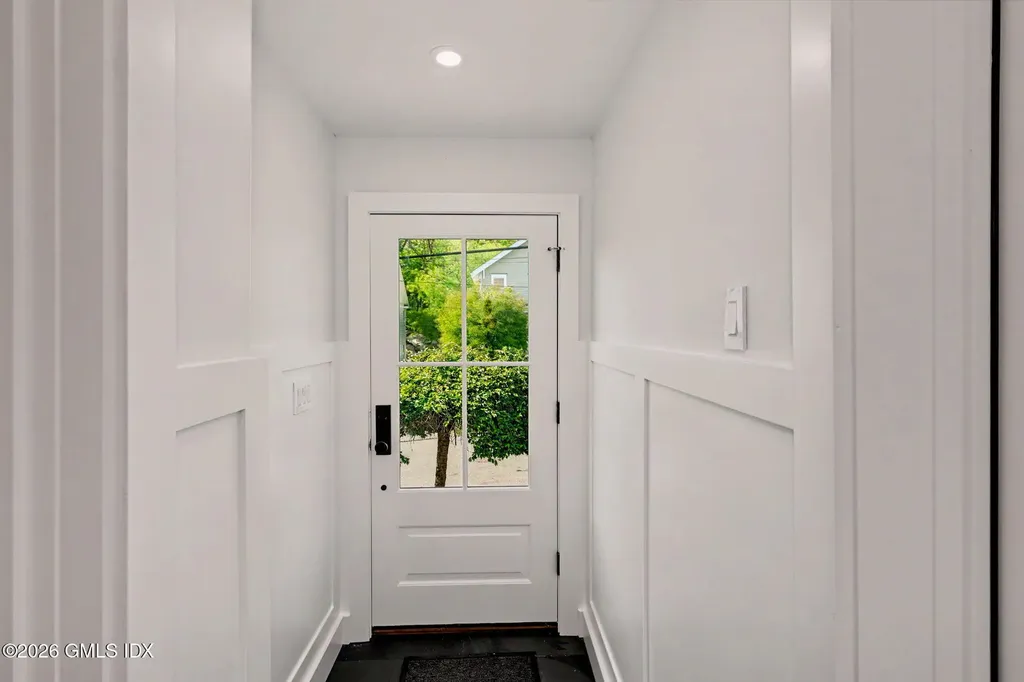276 Bruce Park Avenue Greenwich CT 06830