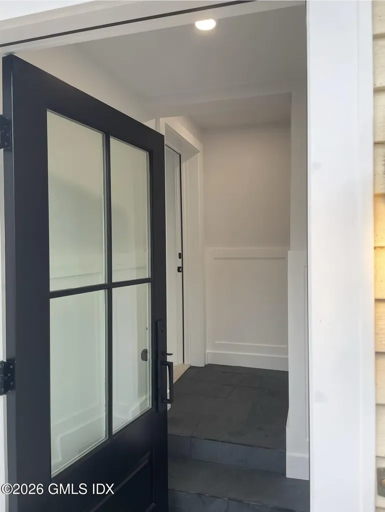 276 Bruce Park Avenue Greenwich CT 06830