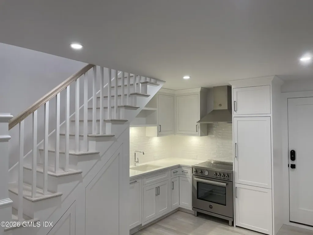 276 Bruce Park Avenue Greenwich CT 06830