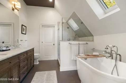 11 Annjim Drive Greenwich CT 06830