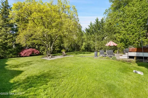 11 Annjim Drive Greenwich CT 06830
