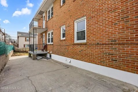 2 Grange Street Greenwich CT 06830