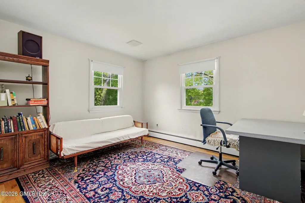 45 Carriage Drive Stamford CT 06902