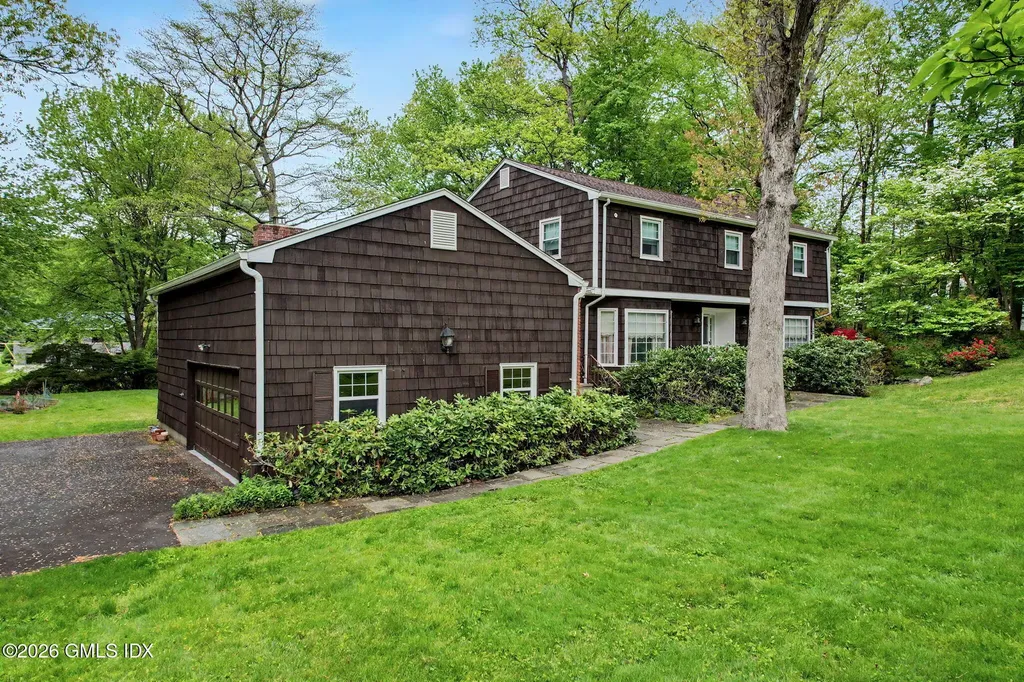 45 Carriage Drive South Stamford CT 06902