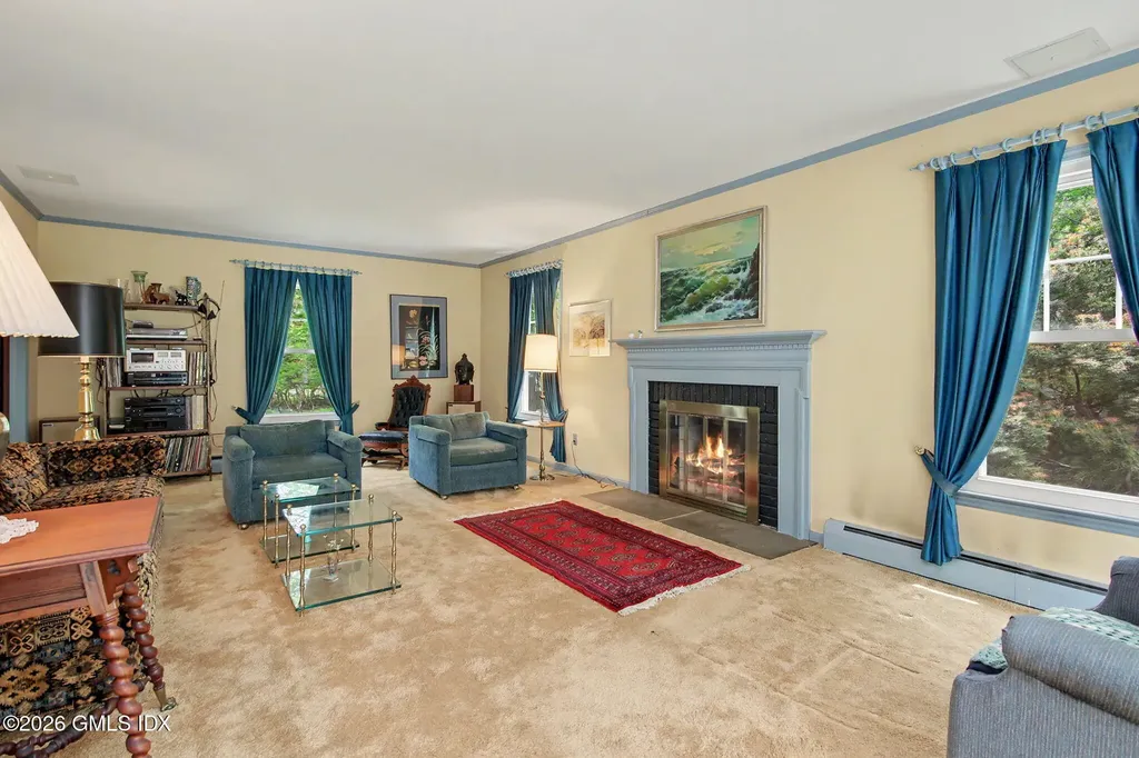 45 Carriage Drive South Stamford CT 06902