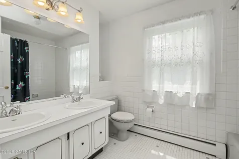 45 Carriage Drive South Stamford CT 06902