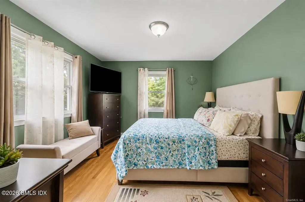 6 Jersey Lane Norwalk CT 06851