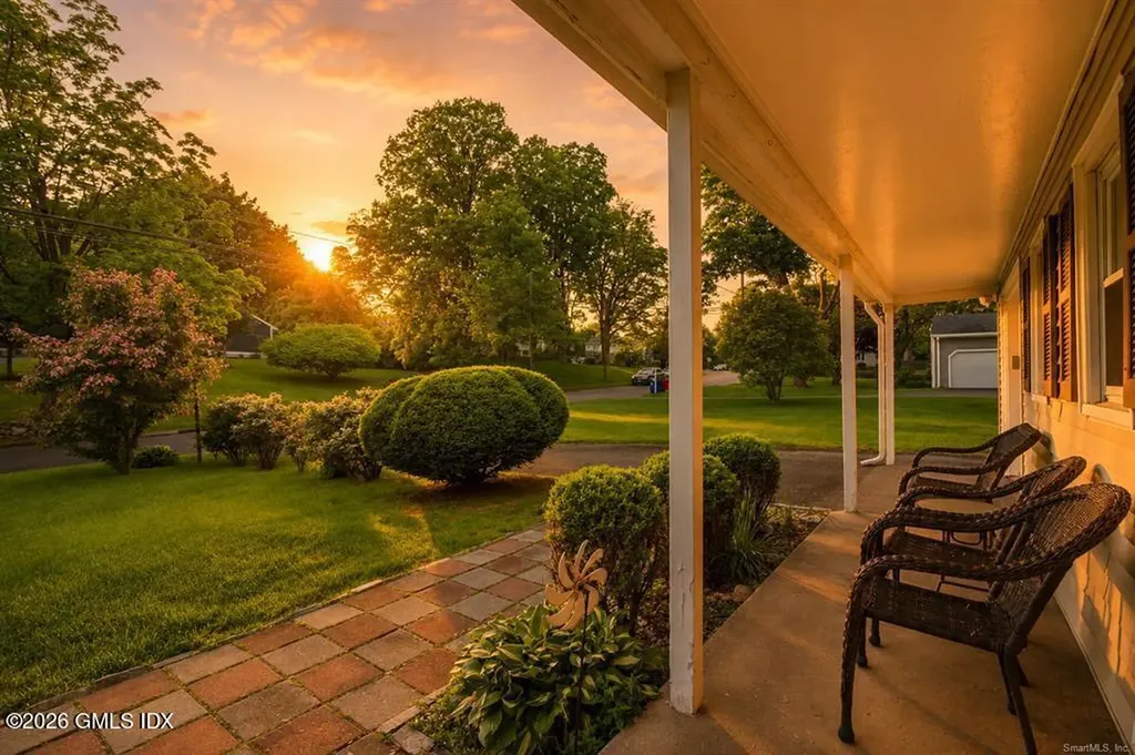 6 Jersey Lane Norwalk CT 06851