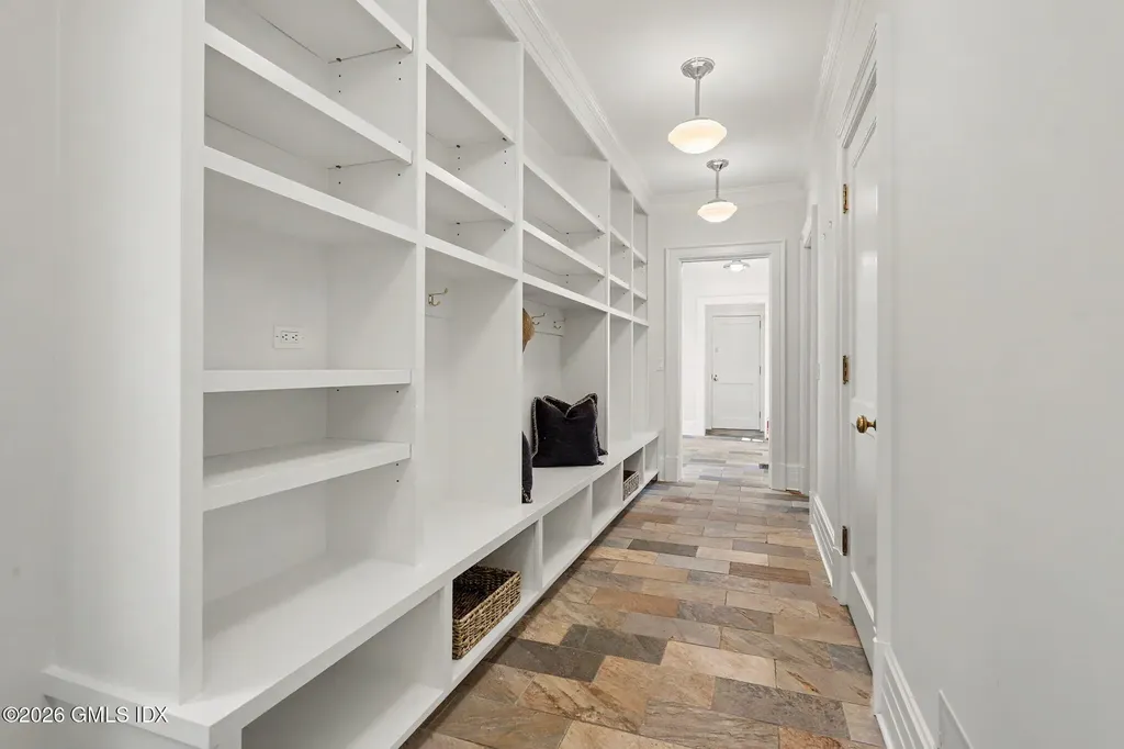 55 Calhoun Drive Greenwich CT 06831