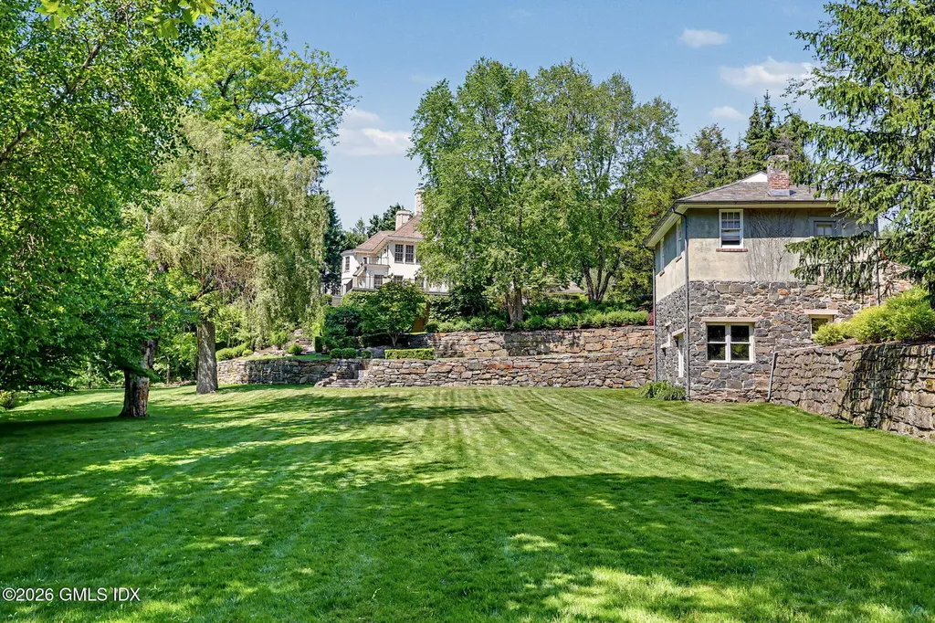 55 Calhoun Drive Greenwich CT 06831