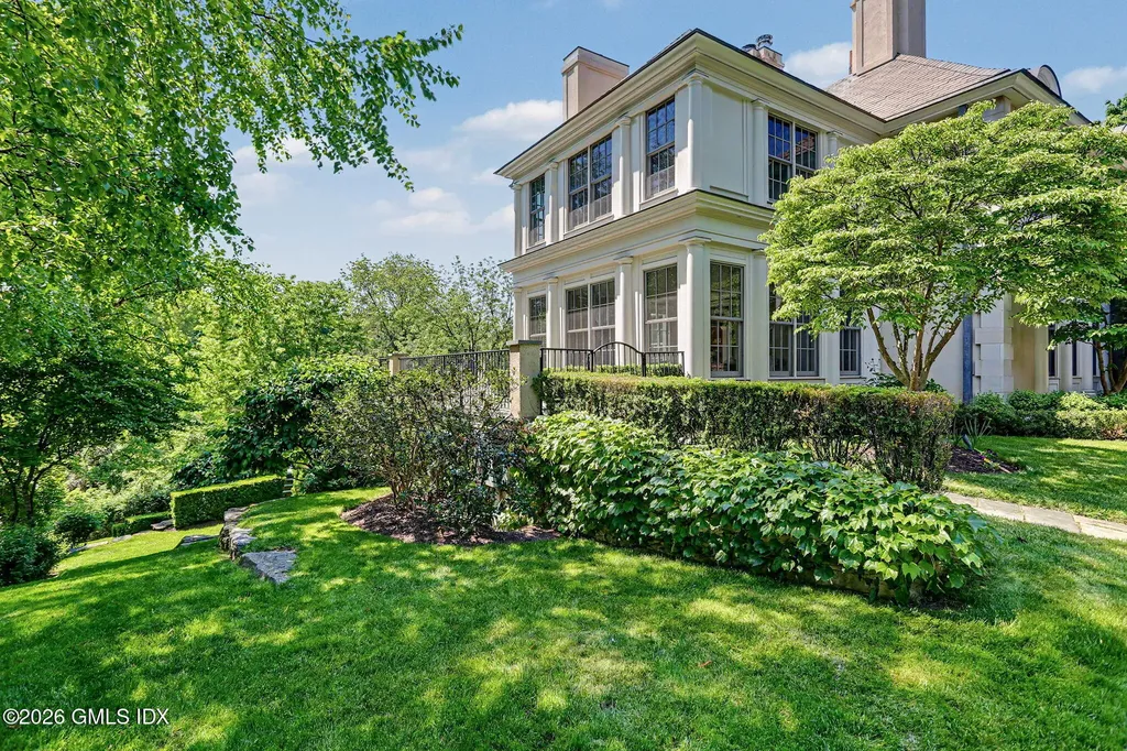 55 Calhoun Drive Greenwich CT 06831