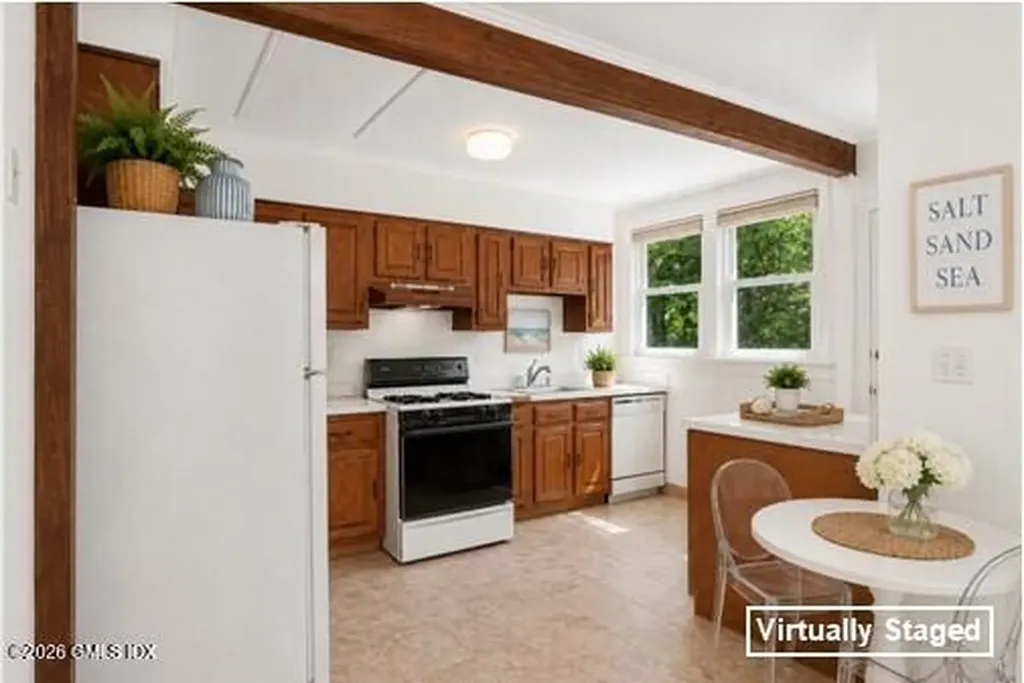 33 Sound Beach Avenue Old Greenwich CT 06870