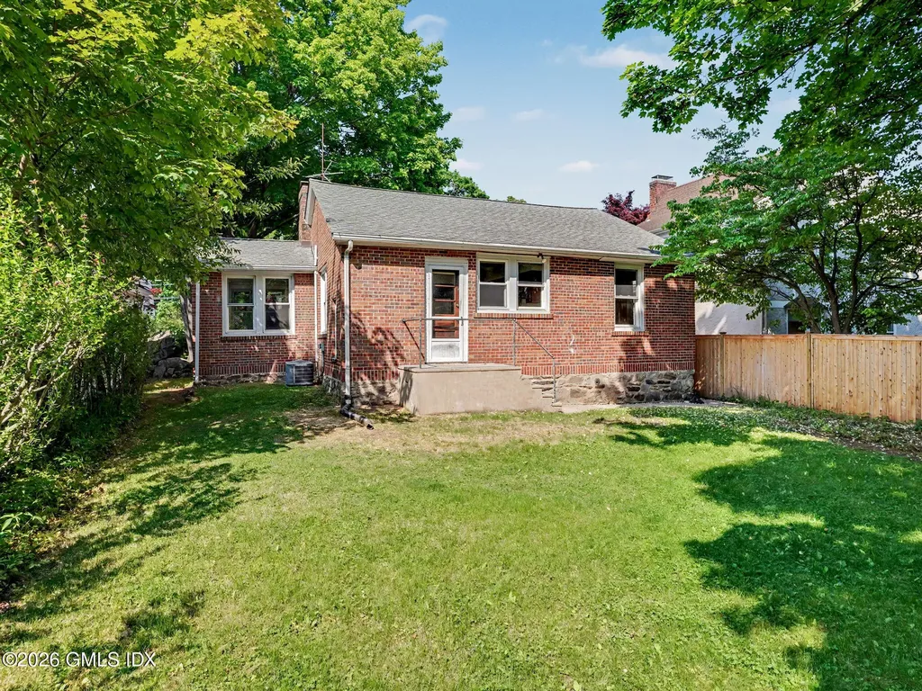 33 Sound Beach Avenue Old Greenwich CT 06870