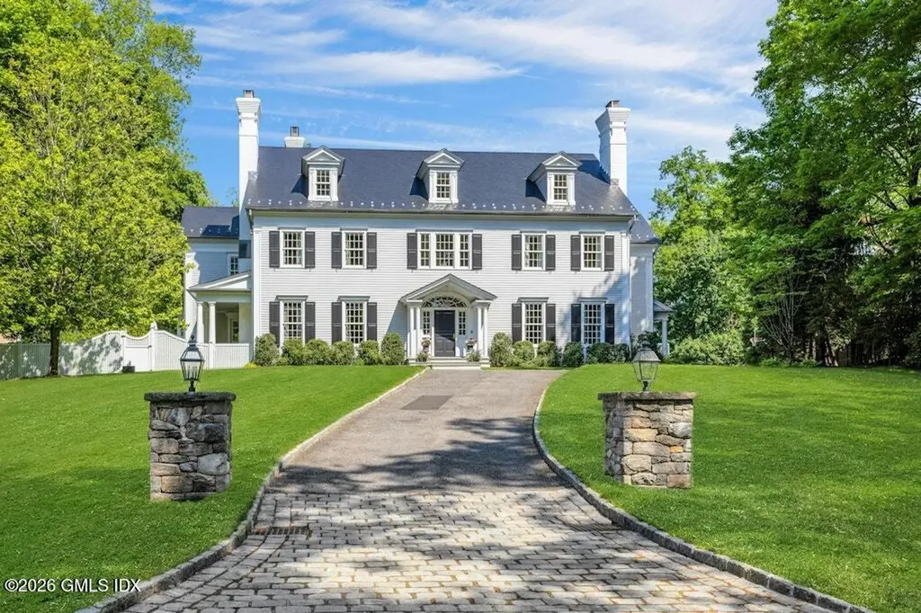 33 Boulder Brook Road Greenwich CT 06830