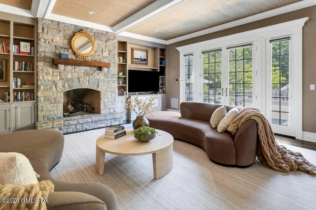 33 Boulder Brook Road Greenwich CT 06830