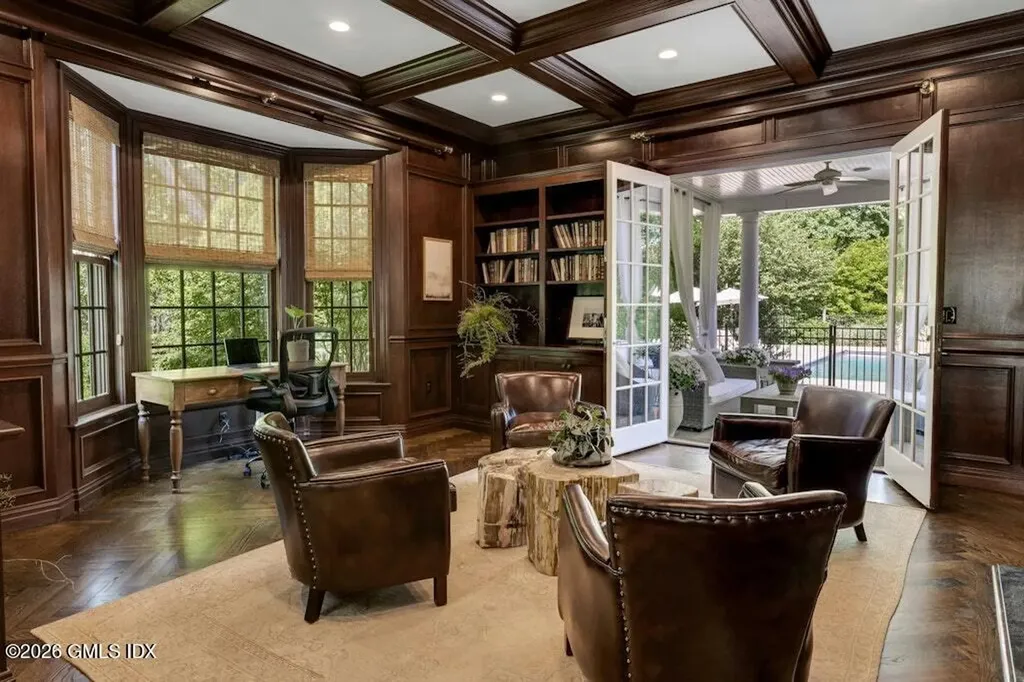 33 Boulder Brook Road Greenwich CT 06830