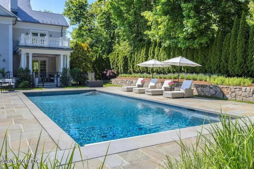 33 Boulder Brook Road Greenwich CT 06830
