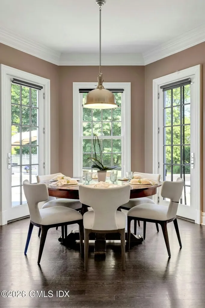 33 Boulder Brook Road Greenwich CT 06830