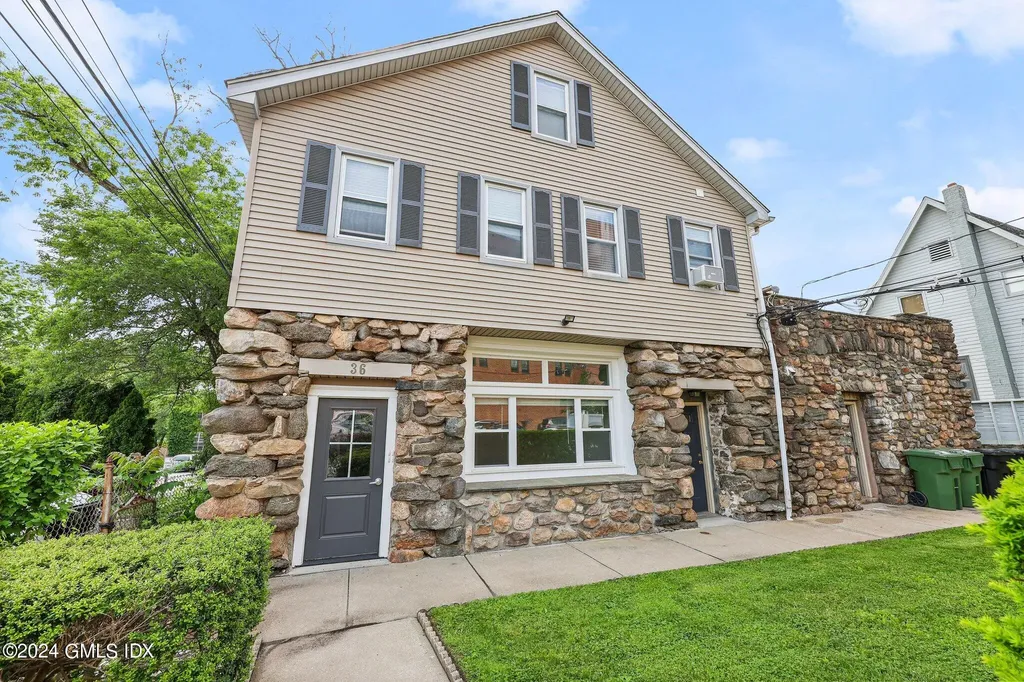 36 Arch Street Greenwich CT 06830
