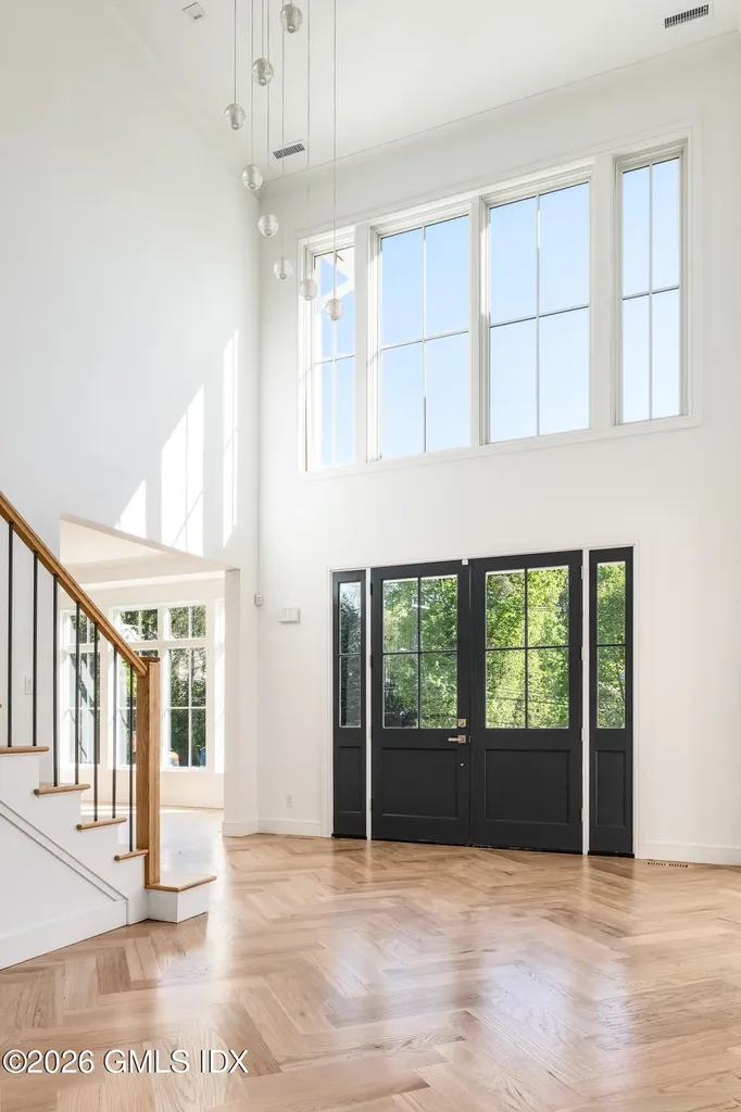 68 Dearfield Drive Greenwich CT 06831