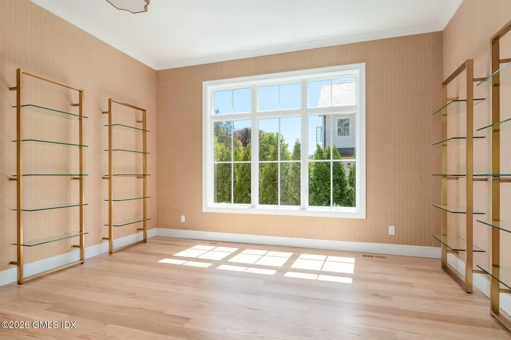 68 Dearfield Drive Greenwich CT 06831
