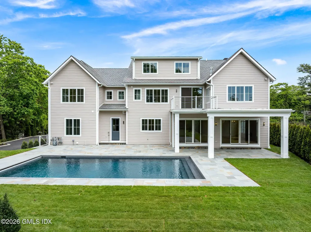 68 Dearfield Drive Greenwich CT 06831