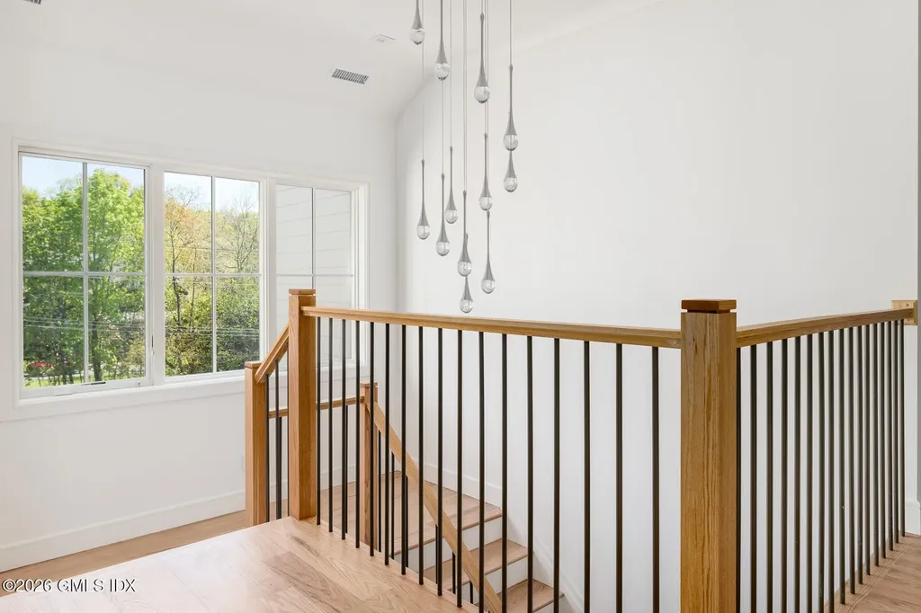 68 Dearfield Drive Greenwich CT 06831