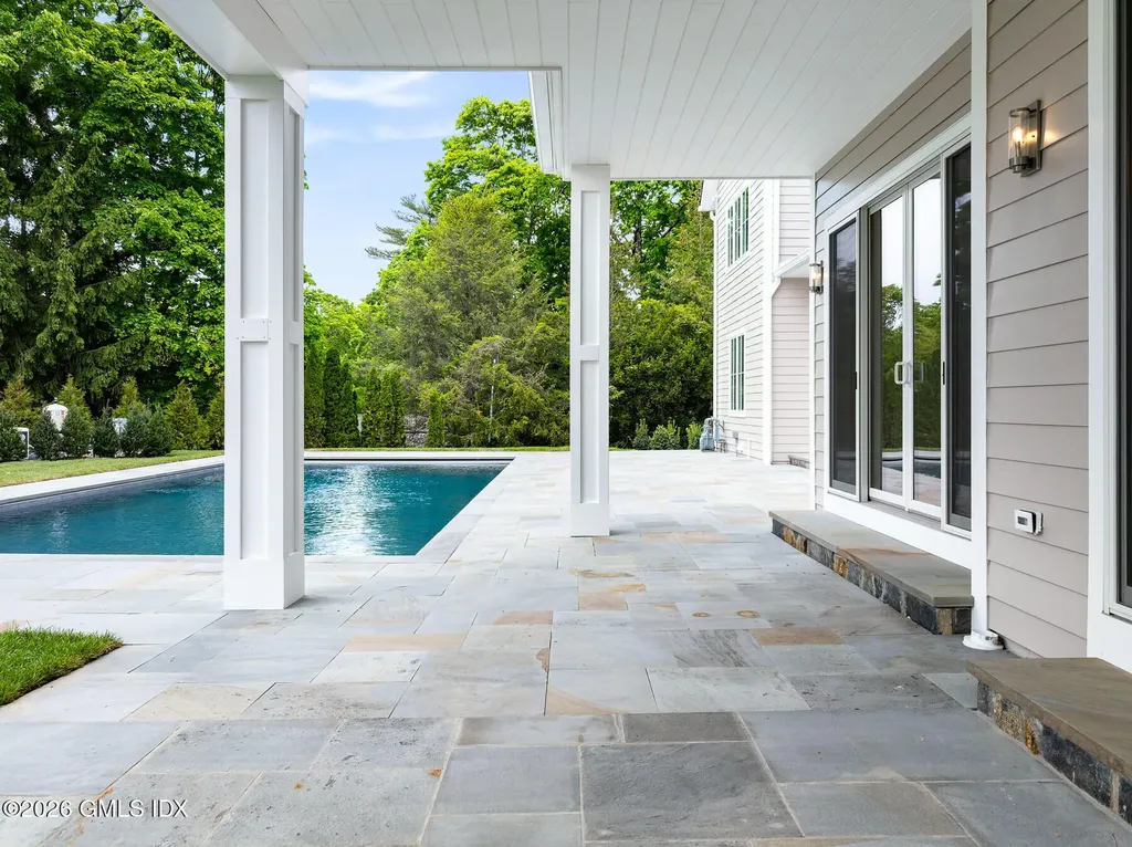 68 Dearfield Drive Greenwich CT 06831