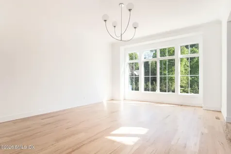 68 Dearfield Drive Greenwich CT 06831